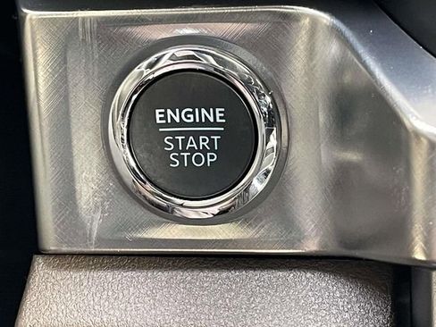 New 2026 Ford F250 King Ranch w/ Chrome Package AWD/4WD image 5