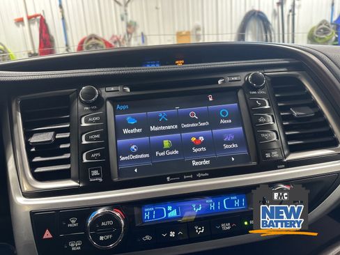 Used 2019 Toyota Highlander Limited w/ Protection Package #3 AWD/4WD image 58