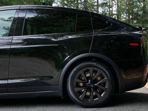 Used 2022 Tesla Model X AWD/4WD image 5
