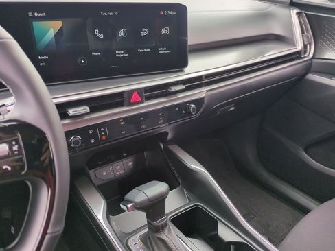 New 2026 Kia Sorento LX FWD image 12
