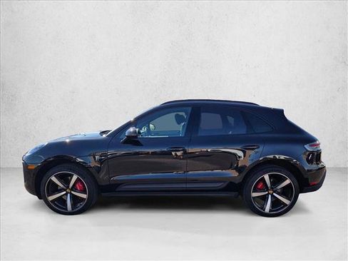 Used 2023 Porsche Macan S image 9