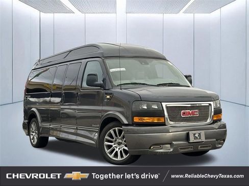 Used 2019 GMC Savana 2500 Extended image 1