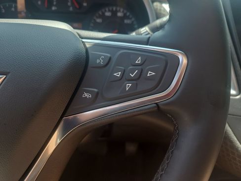 Used 2025 Chevrolet Malibu RS FWD image 25