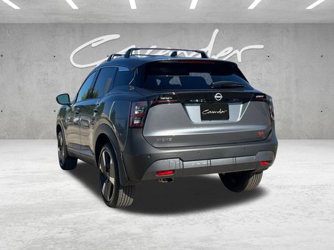 New 2026 Nissan Kicks SR image 14