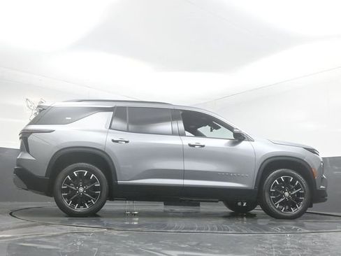 New 2026 Chevrolet Traverse LT image 32