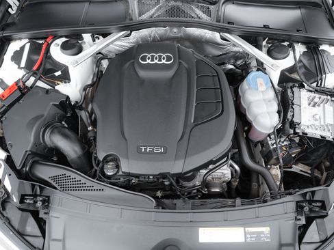 Used 2017 Audi A4 2.0T Premium w/ Convenience Package image 31