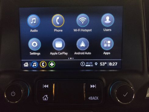 Used 2023 GMC Terrain SLT image 25