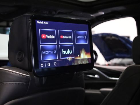 Used 2023 Cadillac Escalade V image 40