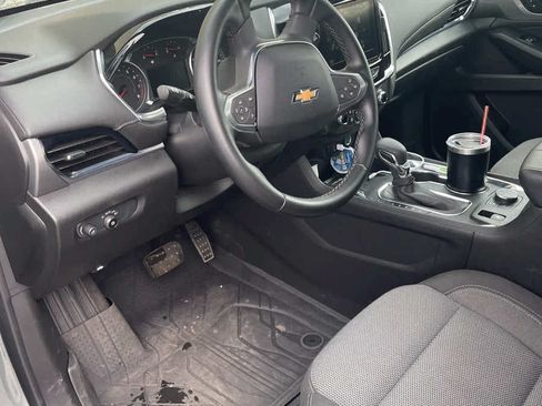 Used 2023 Chevrolet Traverse LT AWD/4WD image 5