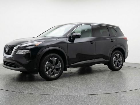 Used 2025 Nissan Rogue SV AWD/4WD image 3