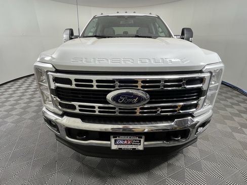 New 2026 Ford F350 XLT w/ XLT Value Package AWD/4WD image 7