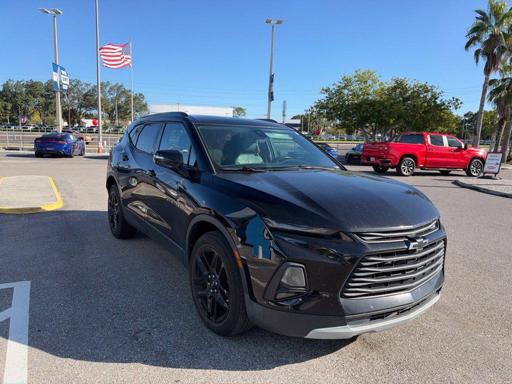 Used 2020 Chevrolet Blazer LT w/ Sound & Technology Package FWD image 6