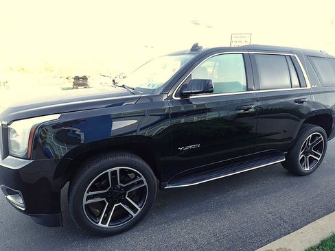 Used 2020 GMC Yukon SLE AWD/4WD image 6