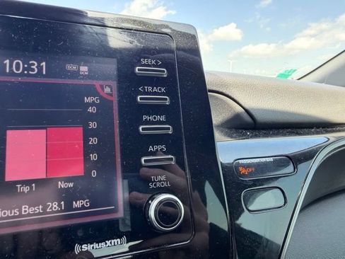 Used 2022 Toyota Camry LE FWD image 25