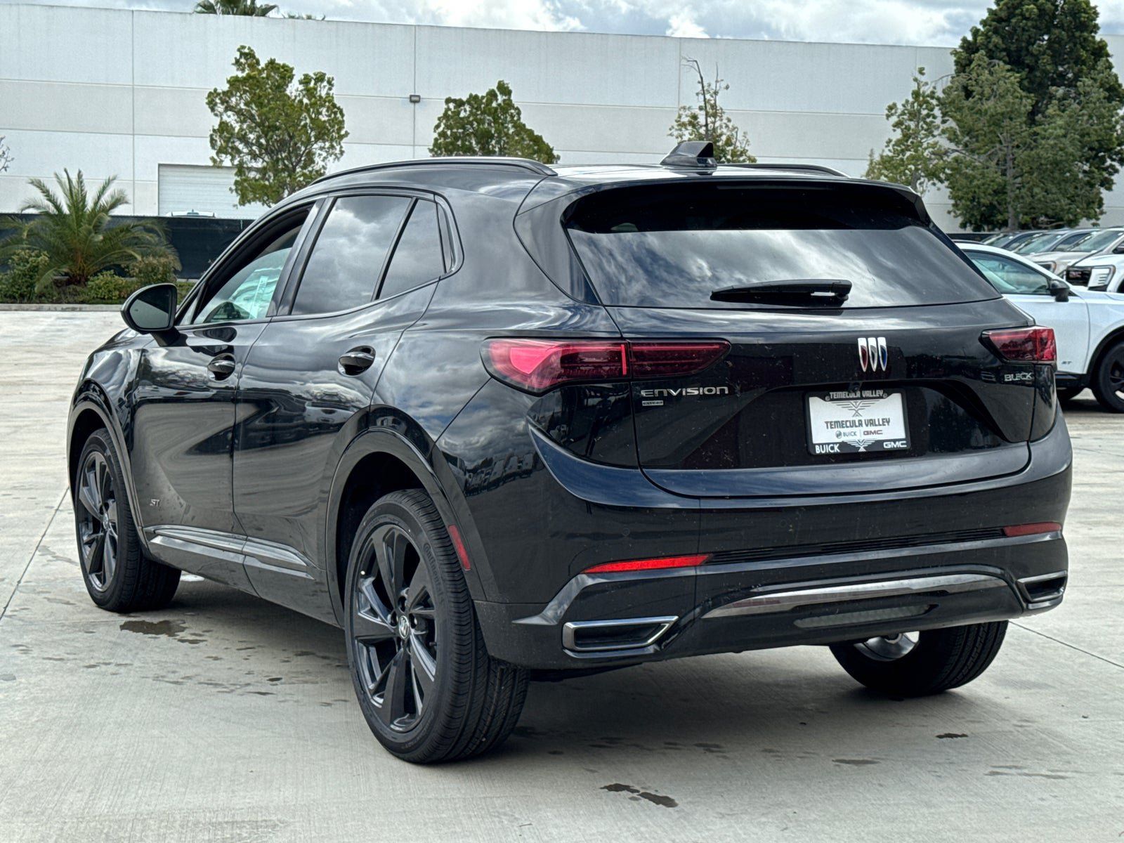 Used 2026 Buick Envision Sport Touring AWD/4WD image 13