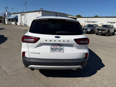 Used 2024 Ford Escape Active FWD image 4