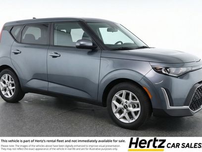 Used 2025 Kia Soul LX w/ LX Technology Package