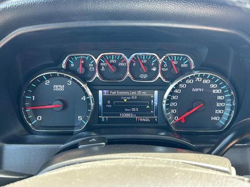 Used 2018 Chevrolet Silverado 2500 LT AWD/4WD image 32