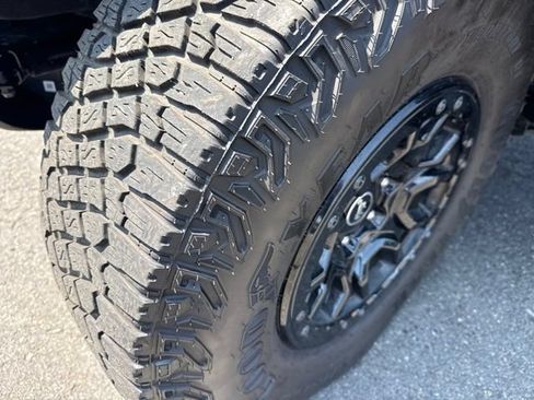 Used 2024 Ford Bronco Wildtrak AWD/4WD image 7