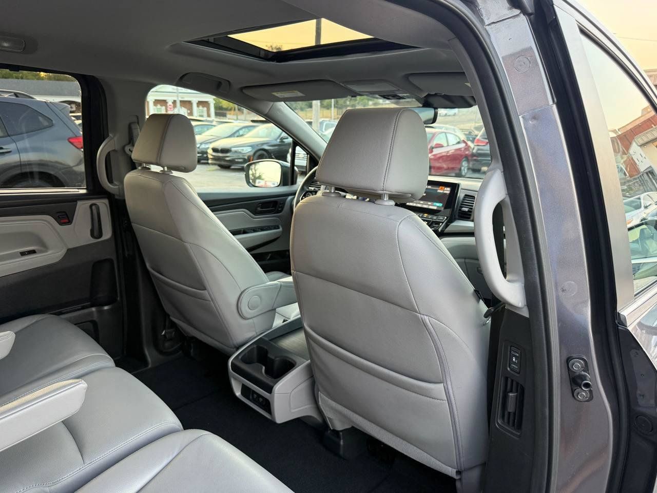 Used 2019 Honda Odyssey EX-L image 24