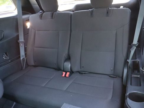 Used 2020 Ford Explorer XLT w/ Comfort Package AWD/4WD image 24