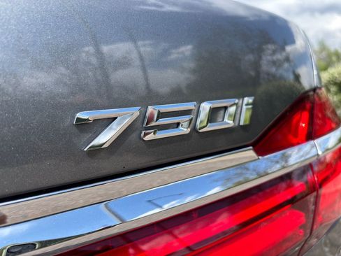 Used 2016 BMW 750i xDrive AWD/4WD image 14