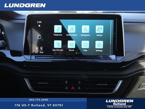 New 2025 Volkswagen Atlas Cross Sport SEL image 2