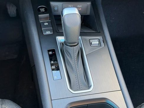 New 2026 Nissan Kicks SV w/ SV Premium Package FWD image 16