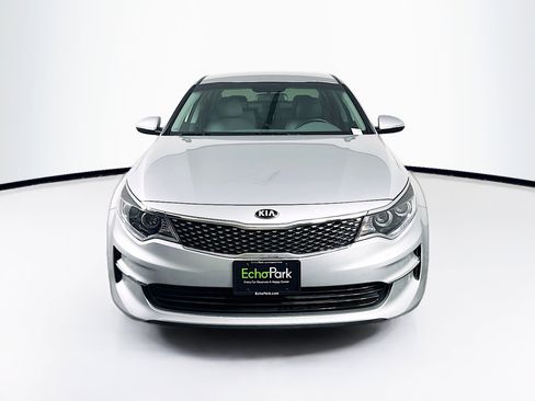 Used 2016 Kia Optima EX image 2