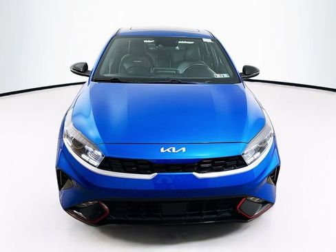 Used 2023 Kia Forte GT-Line w/ GT-Line Premium Package FWD image 2