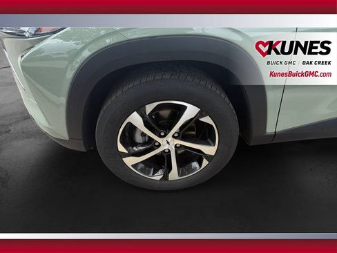 Used 2024 Chevrolet Trax RS w/ Driver Confidence Package FWD image 13