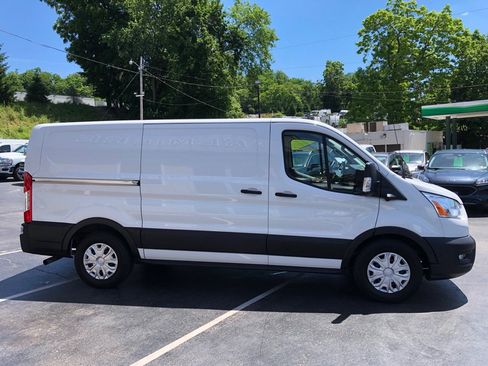 Used 2022 Ford Transit 150 Low Roof w/ Exterior Upgrade Package RWD image 8