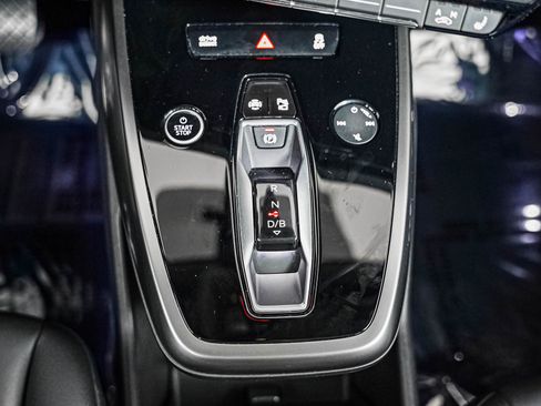 Used 2023 Audi Q4 e-tron Premium Plus w/ Premium Plus AWD/4WD image 18
