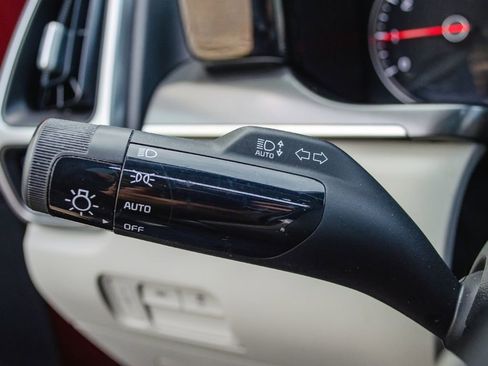 Used 2021 Kia Sorento S w/ Panoramic Sunroof Package image 14