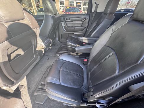 Used 2014 GMC Acadia SLT FWD image 23