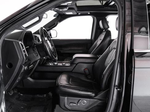 Used 2020 Ford Expedition Limited w/ Equipment Group 301A AWD/4WD image 3
