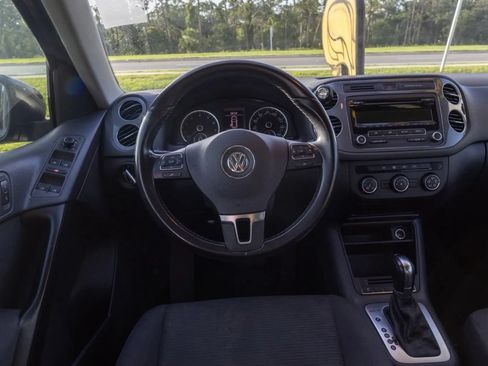 Used 2014 Volkswagen Tiguan S AWD/4WD image 22