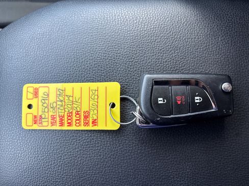 Certified 2025 Toyota RAV4 LE AWD/4WD image 2