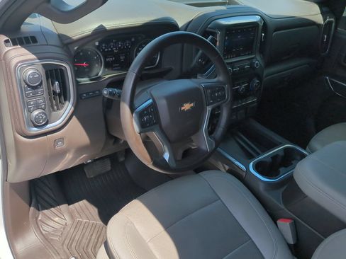 Used 2023 Chevrolet Silverado 2500 LTZ AWD/4WD image 9