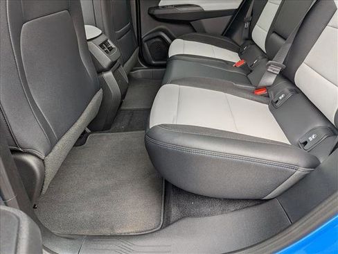 New 2026 Chevrolet Equinox EV LT image 16