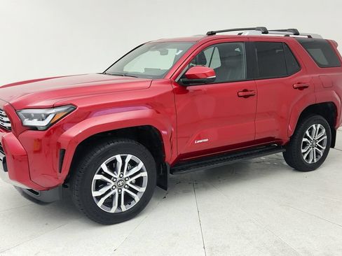Used 2025 Toyota 4Runner Limited RWD image 3