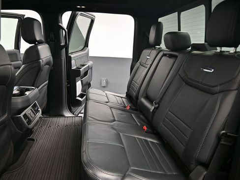 Used 2025 Ford F250 Platinum image 42