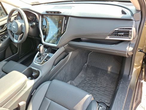 Certified 2025 Subaru Outback Limited AWD/4WD image 47