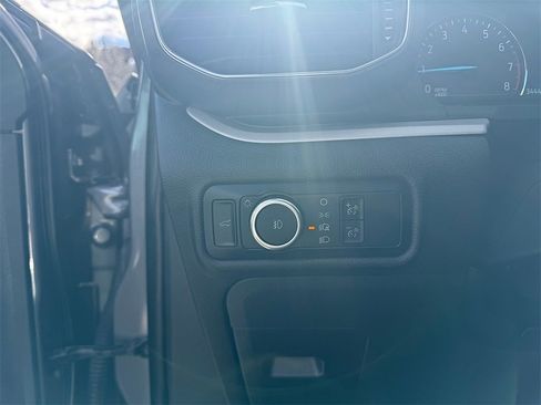 Used 2023 Ford Explorer XLT w/ Equipment Group 202A image 21