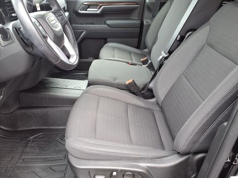 Certified 2022 GMC Sierra 1500 Elevation w/ LPO, Elevation Black Package image 7