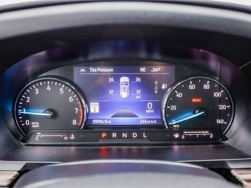 Used 2023 Ford Explorer Limited image 28