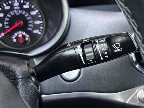 Used 2021 Kia Stinger GT-Line image 19