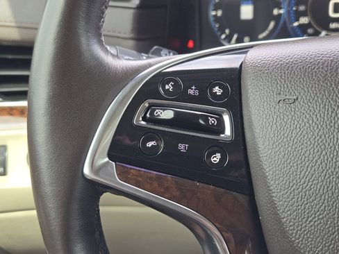 Used 2015 Cadillac Escalade Luxury AWD/4WD image 28