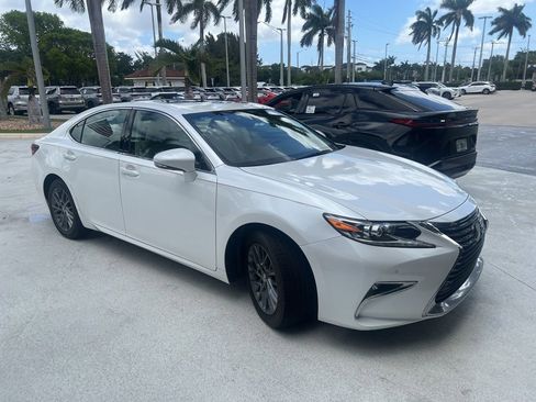 Used 2018 Lexus ES 350 w/ Premier Package FWD image 1