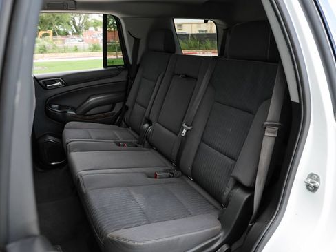 Used 2020 Chevrolet Tahoe LS w/ Enhanced Driver Alert Package RWD image 27